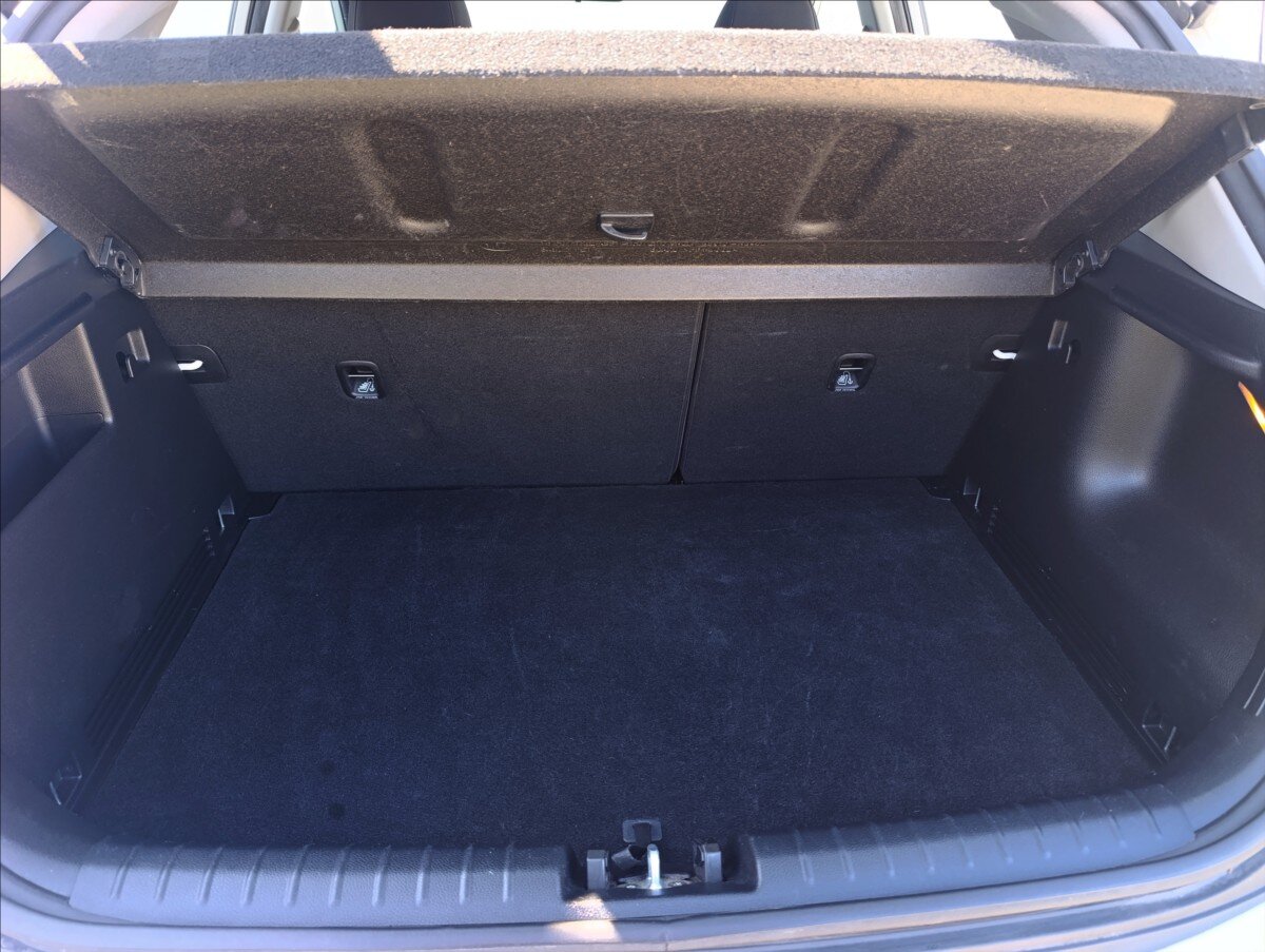 KIA Stonic Hatchback 1,4 l 73 kw