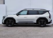 KIA EV9 5