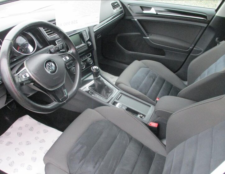 Volkswagen Golf Hatchback 1,4 l 103 kw