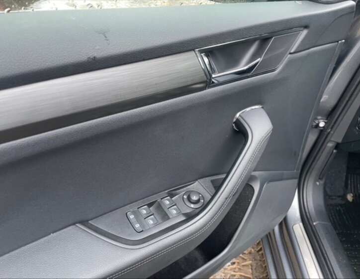 Škoda Superb Kombi 2,0 l 110 kw