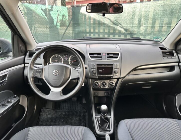 Suzuki Swift 14