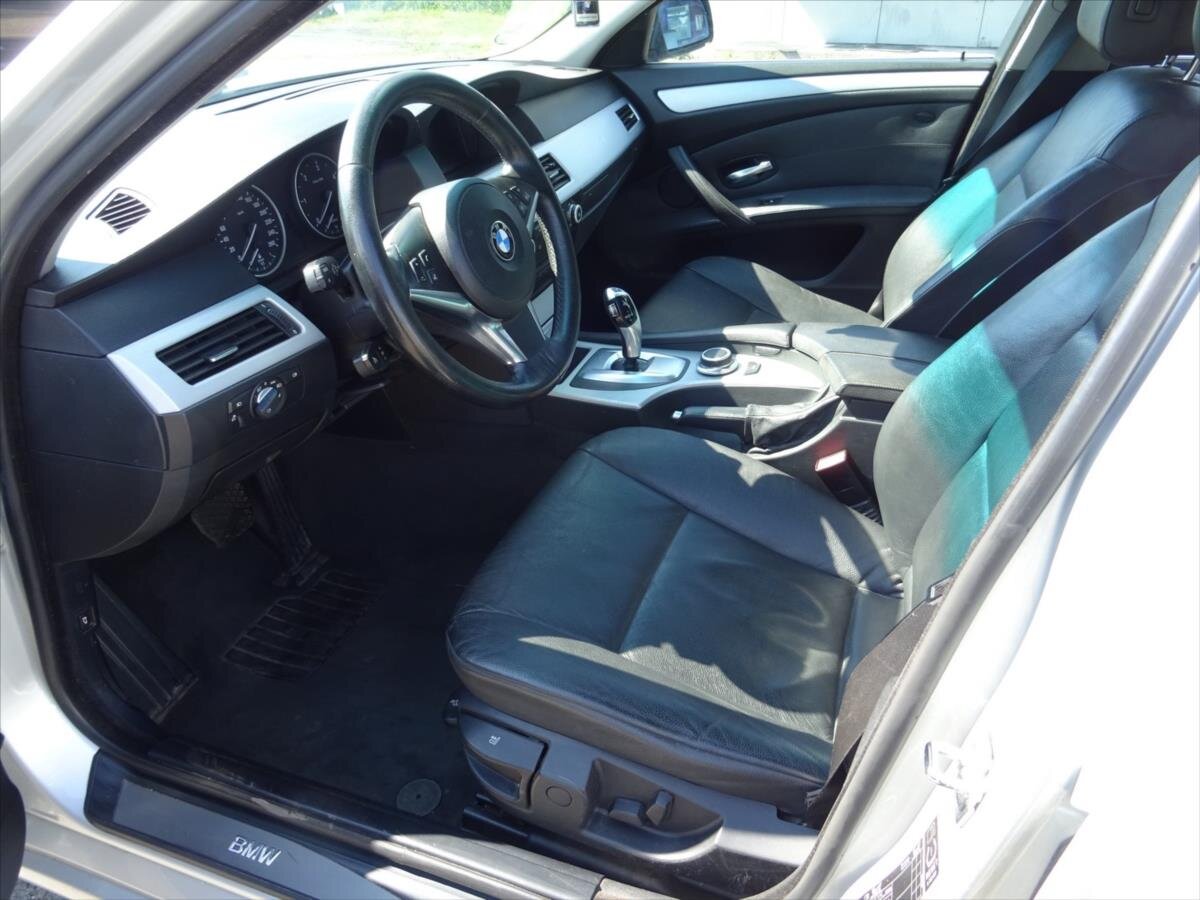 BMW Řada 5 Kombi 3,0 l 173 kw