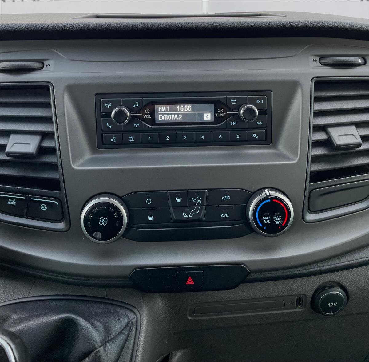 Ford Transit Valník 2,0 l 96 kw