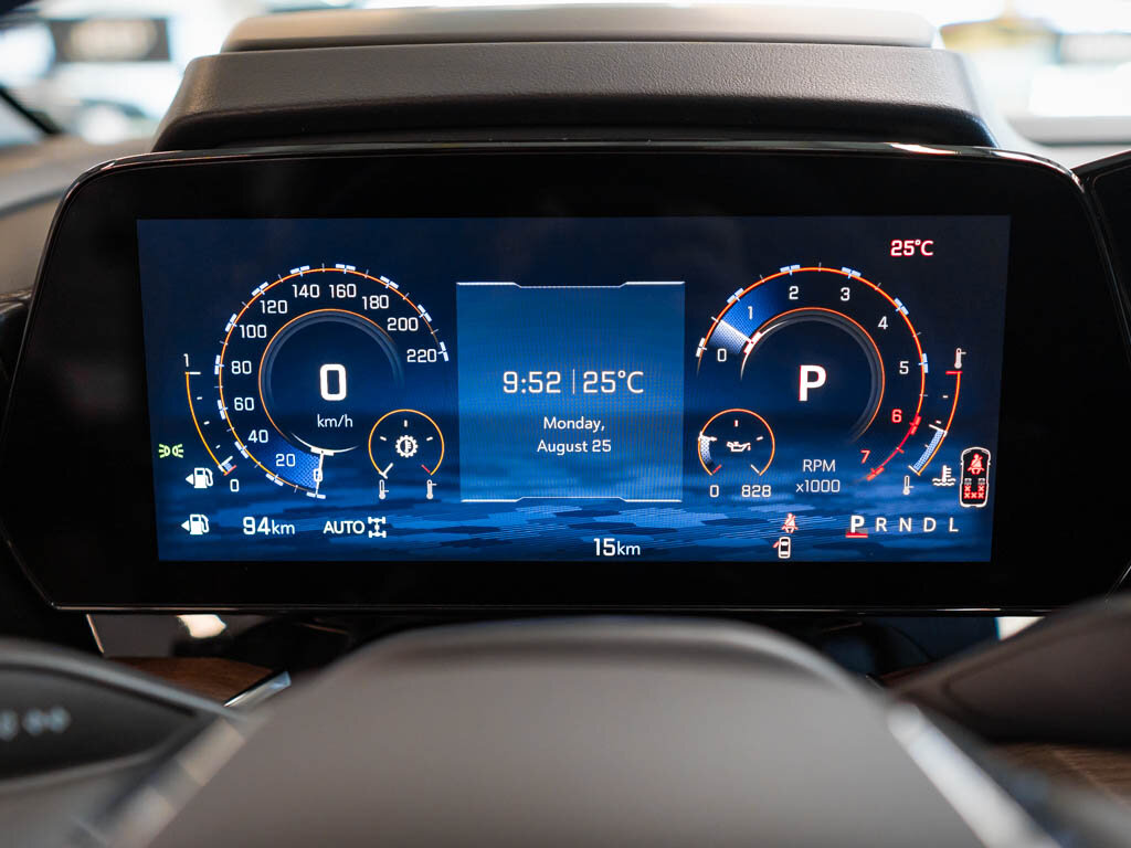 Chevrolet Suburban SUV 6,2 l 313 kw