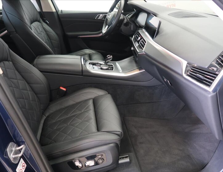 BMW X5 Kombi 3,0 l 245 kw