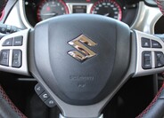 Suzuki Vitara 13