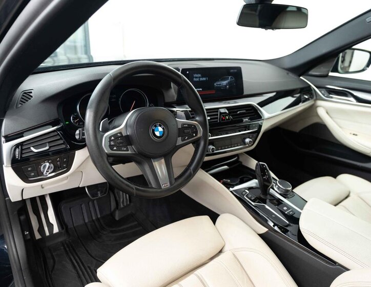 BMW Řada 5 11
