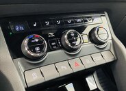 Škoda Karoq SUV / Terénní 1,5 l 110 kw