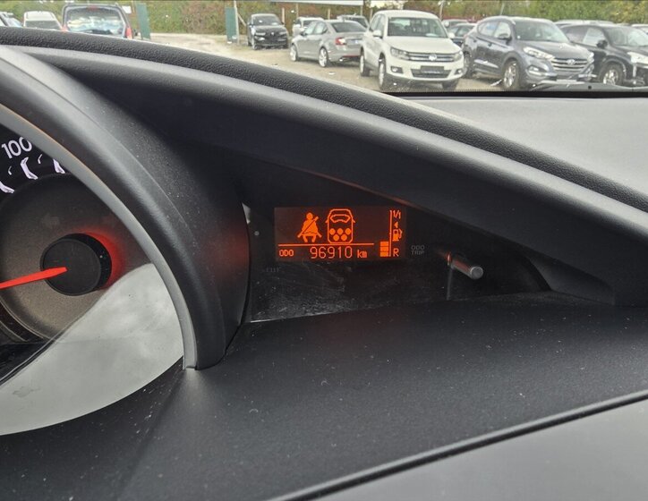 Toyota Verso MPV 1,6 l 97 kw