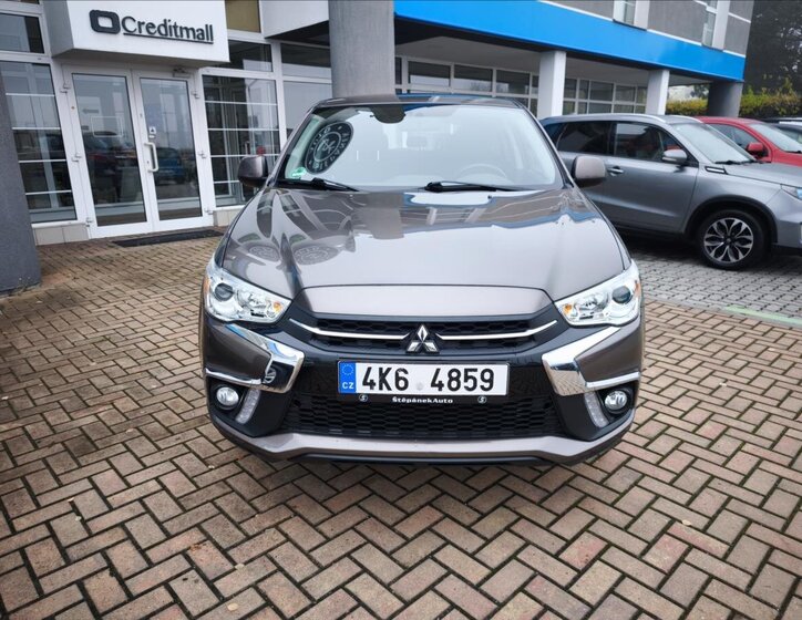 Mitsubishi ASX SUV / Terénní 1,6 l 86 kw
