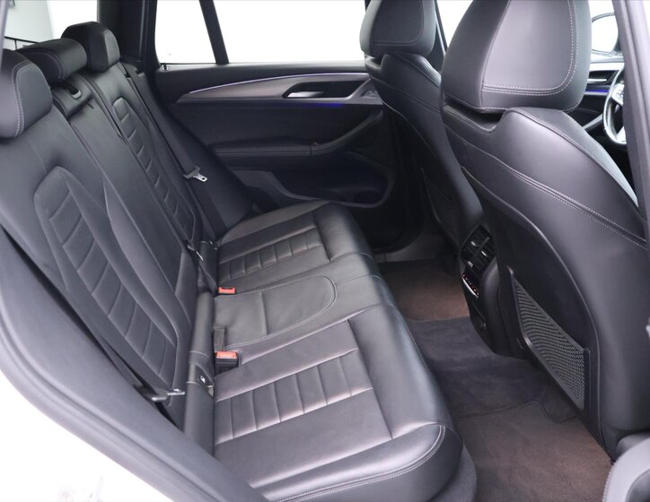 BMW X3 SUV 3,0 l 195 kw