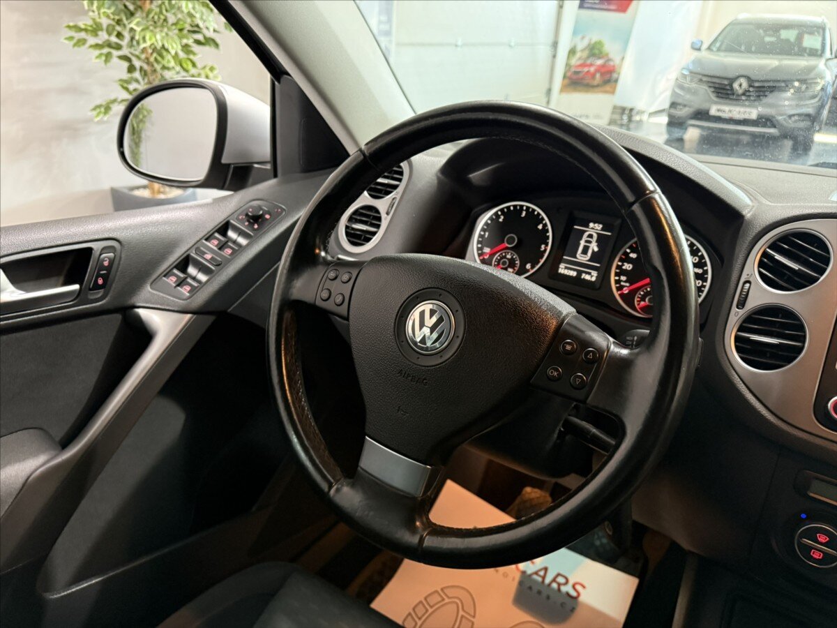 Volkswagen Tiguan SUV / Terénní 2,0 l 125 kw