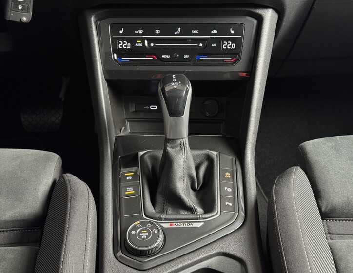 Volkswagen Tiguan 17