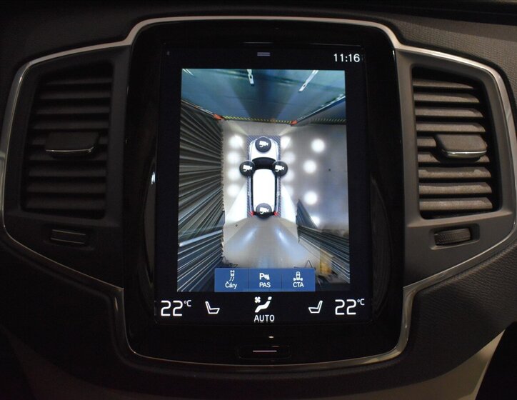 Volvo XC90 SUV / Terénní 2,0 l 173 kw