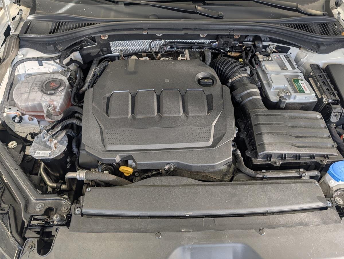 Škoda Superb Kombi 2,0 l 110 kw