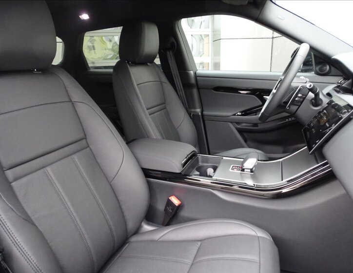 Land Rover Range Rover Evoque SUV / Terénní 1,5 l 198 kw