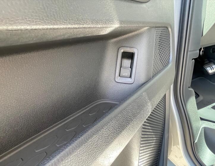 Volkswagen ID.Buzz 42