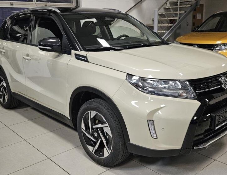 Suzuki Vitara SUV 1,4 l 81 kw