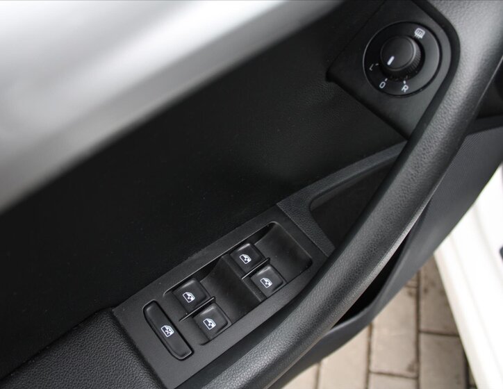 Škoda Octavia Liftback 1,6 l 85 kw