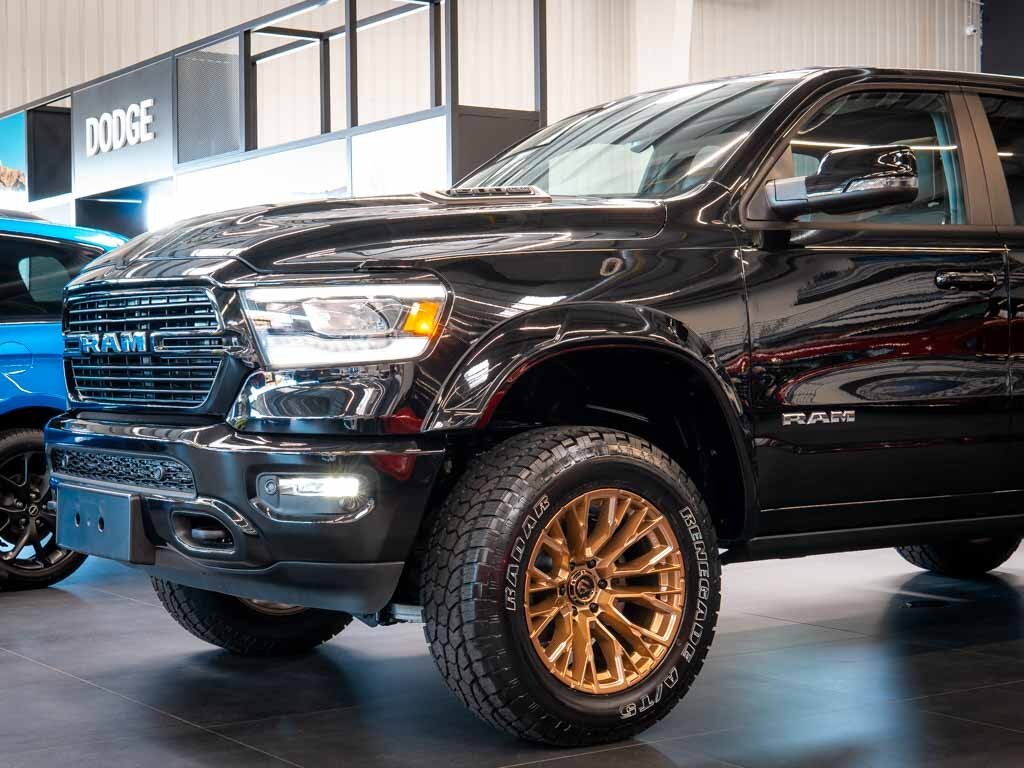 Dodge RAM Pick-up 5,7 l 291 kw