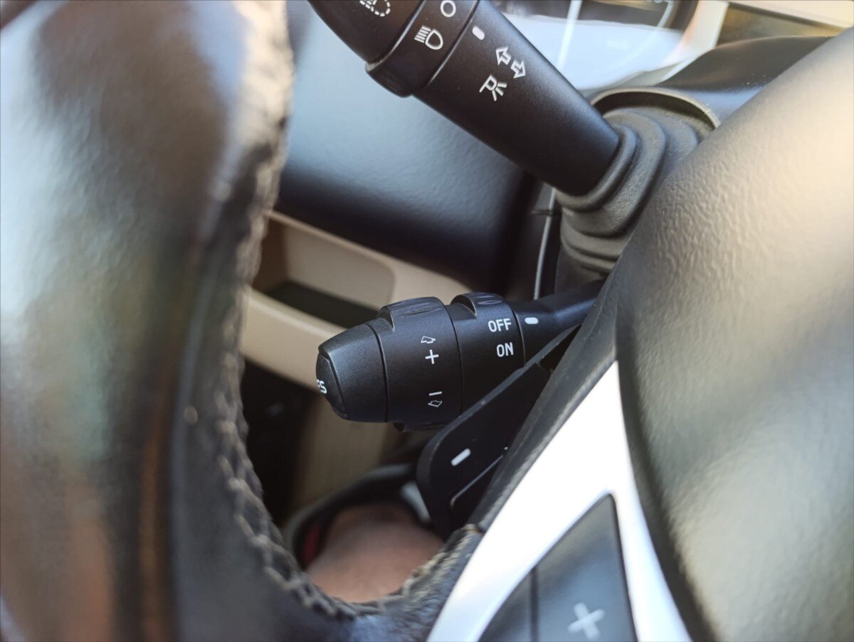 Lancia Delta Hatchback 1,6 l 88 kw