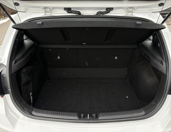 Hyundai i30 Hatchback 1,5 l 80 kw