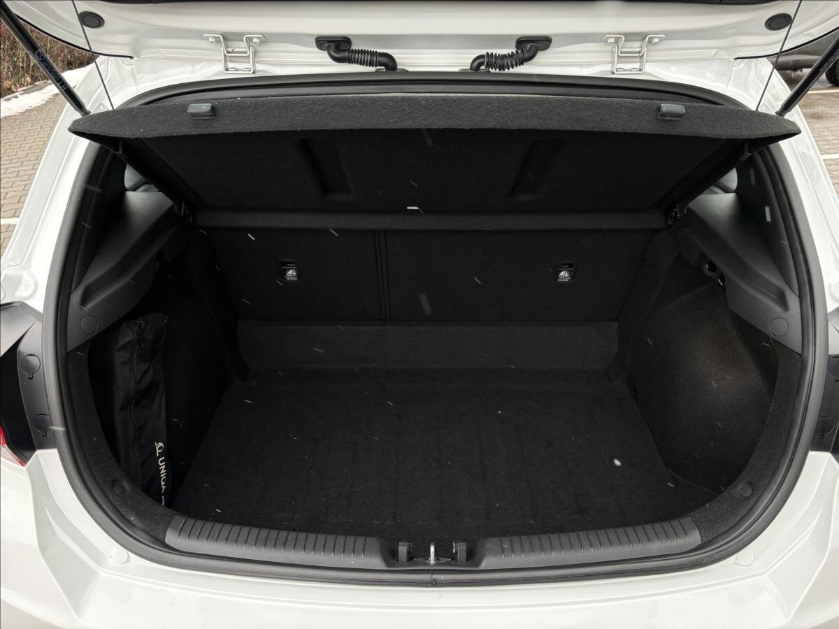 Hyundai i30 Hatchback 1,5 l 80 kw