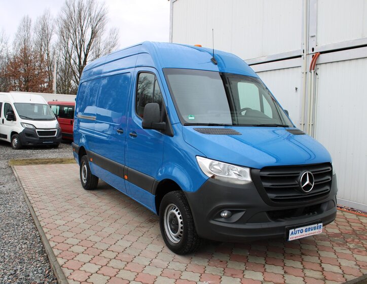 Mercedes-Benz Sprinter Užitková 2,1 l 120 kw