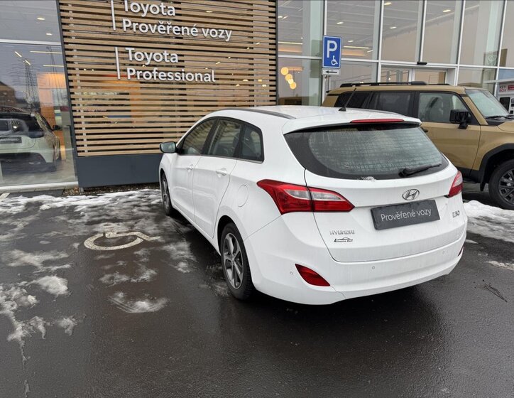 Hyundai i30 Kombi 1,6 l 88 kw