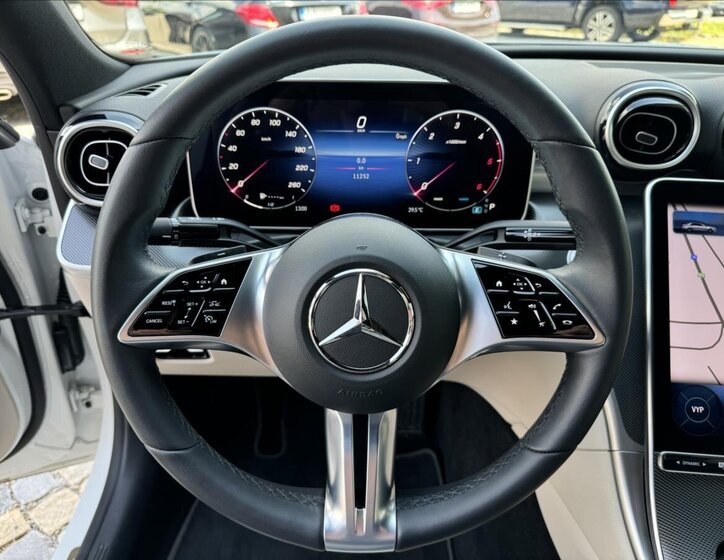 Mercedes-Benz Třídy C Sedan / Limuzína 2,0 l 147 kw