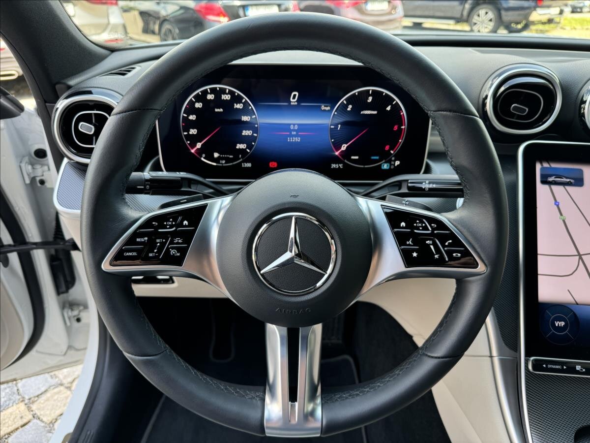 Mercedes-Benz Třídy C Sedan / Limuzína 2,0 l 147 kw