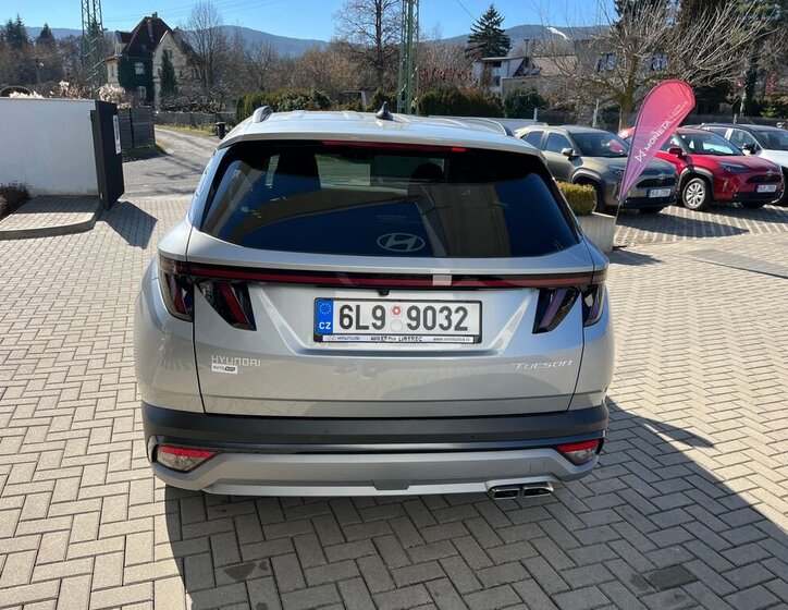 Hyundai Tucson SUV / Terénní 1,6 l 117 kw