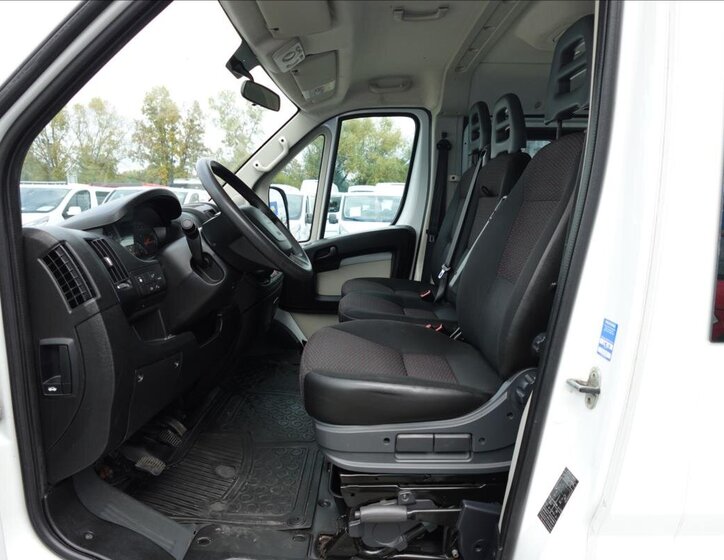 Peugeot Boxer Ostatní 2,0 l 96 kw