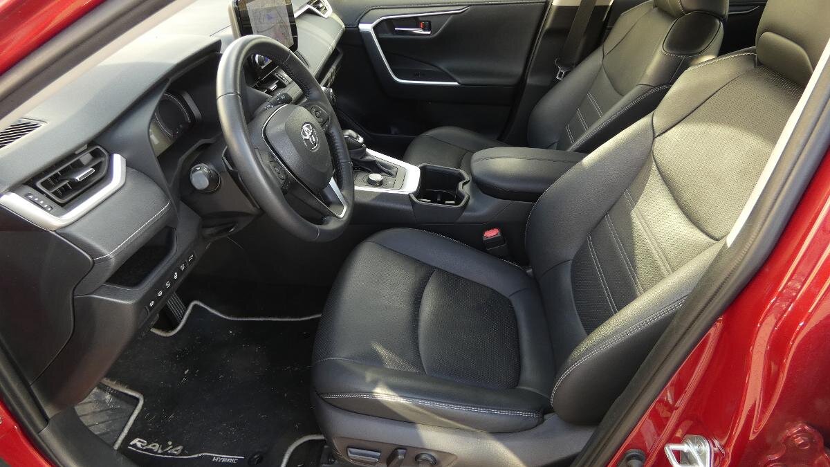 Toyota RAV4 SUV / Terénní 2,5 l 131 kw