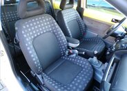 Volkswagen New Beetle Hatchback 2,0 l 85 kw