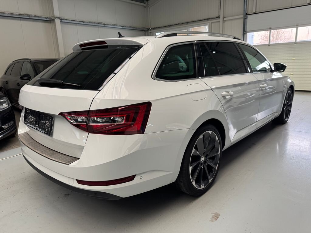 Škoda Superb Kombi 1,8 l 132 kw