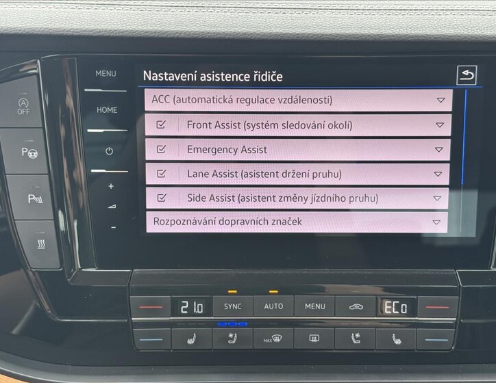 Volkswagen Touareg SUV / Terénní 3,0 l 170 kw