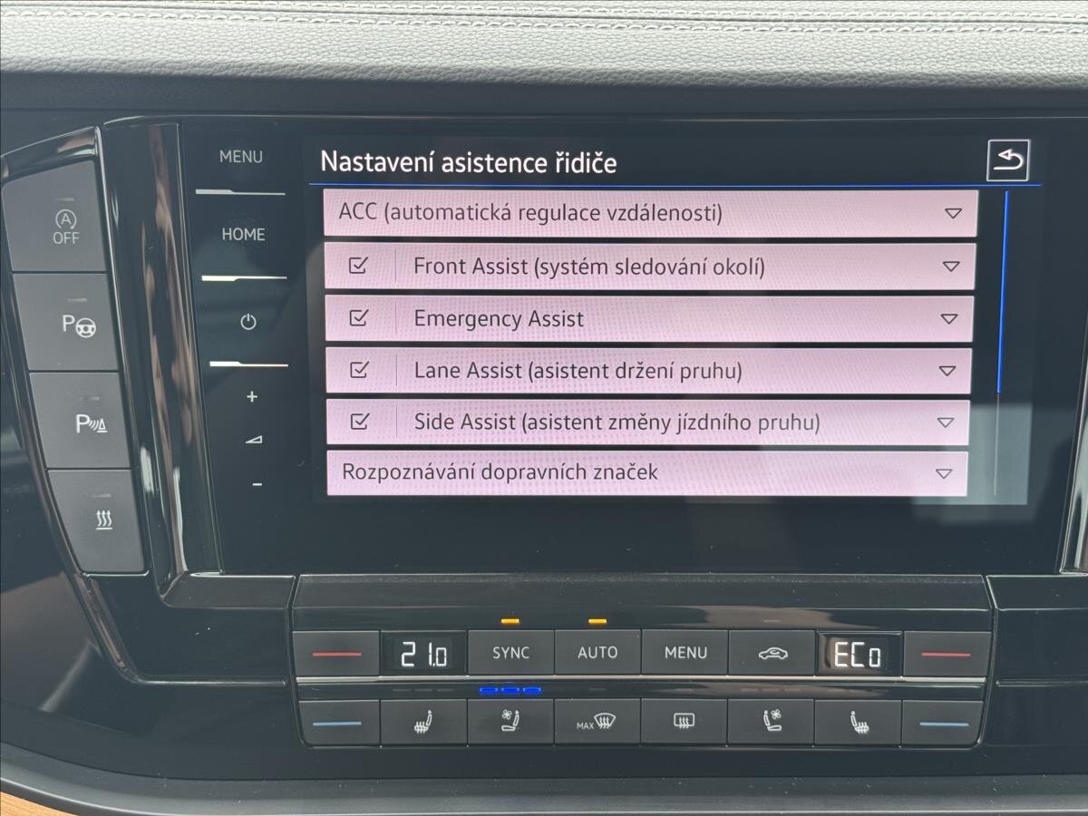 Volkswagen Touareg SUV / Terénní 3,0 l 170 kw