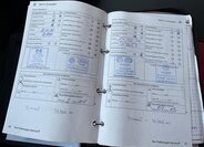 Volkswagen Caravelle MPV 2,5 l 96 kw