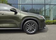 Lexus NX 450h plus 6