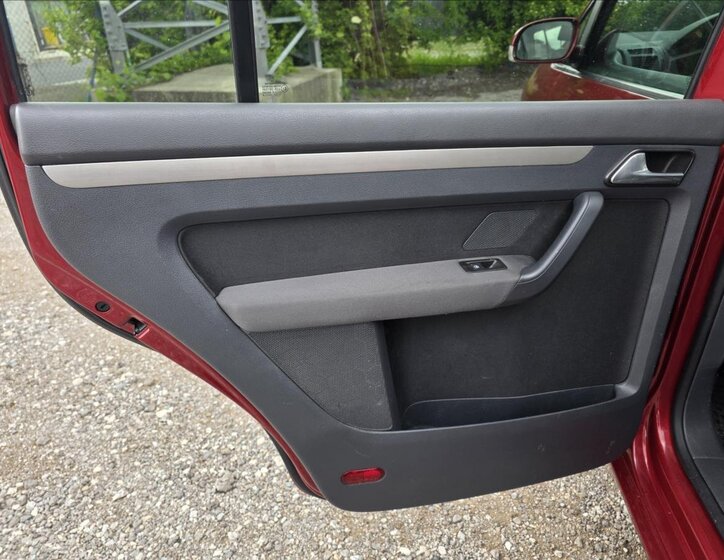 Volkswagen Touran Kombi 2,0 l 80 kw