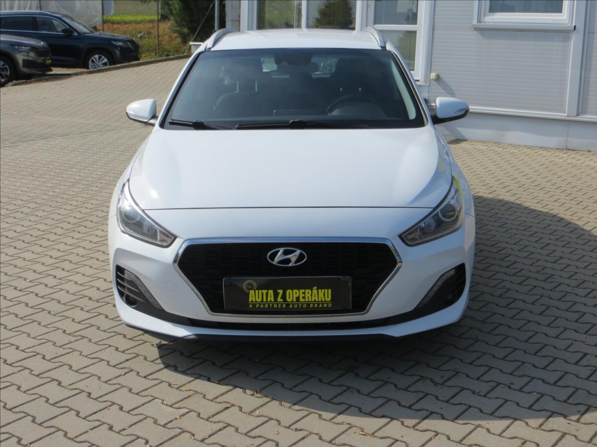 Hyundai i30 Kombi 1,6 l 85 kw