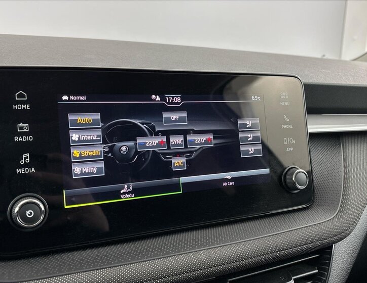 Škoda Fabia Hatchback 999,0 85 kw