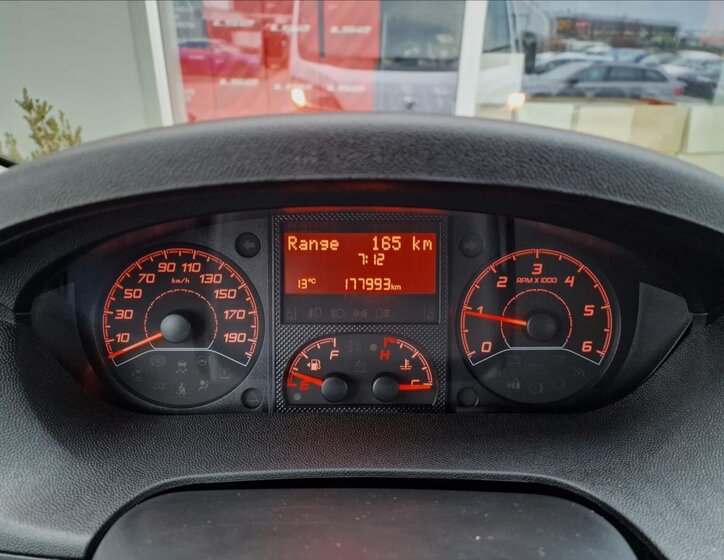 Peugeot Boxer Skříň 2,0 l 96 kw