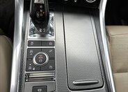 Land Rover Range Rover SUV 4,4 l 250 kw