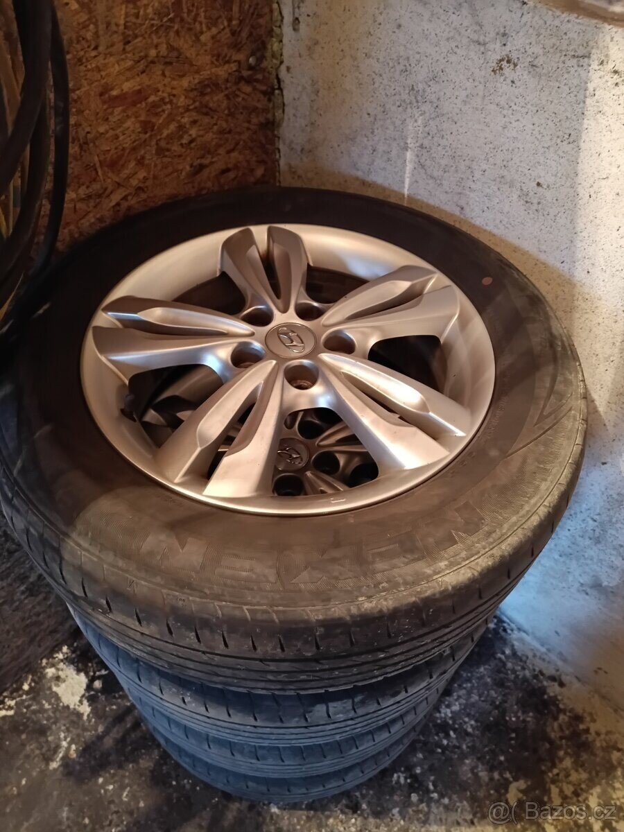 Hyundai ix35 SUV / Terénní 0,0 136 kw