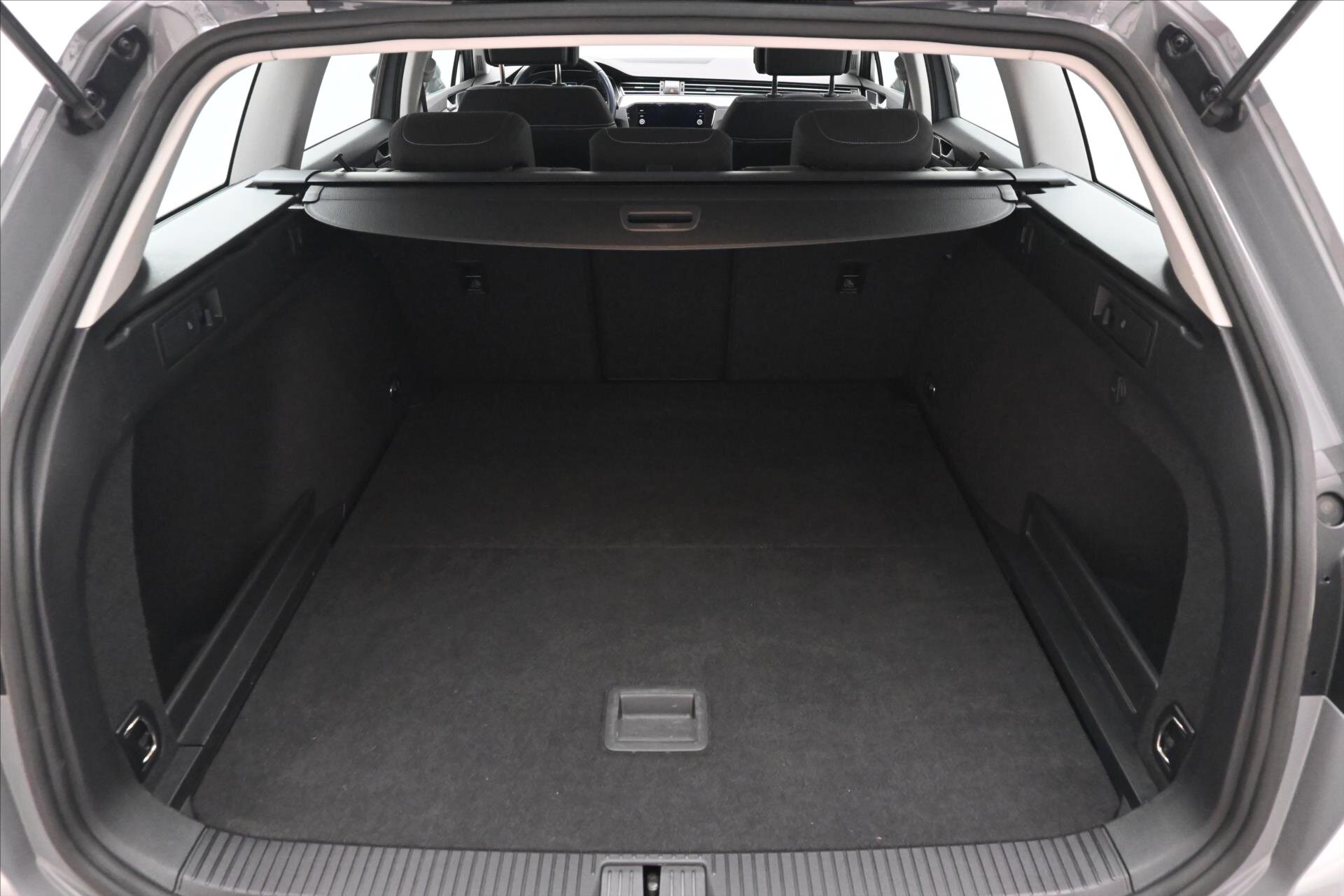 Volkswagen Passat Kombi 2,0 l 110 kw