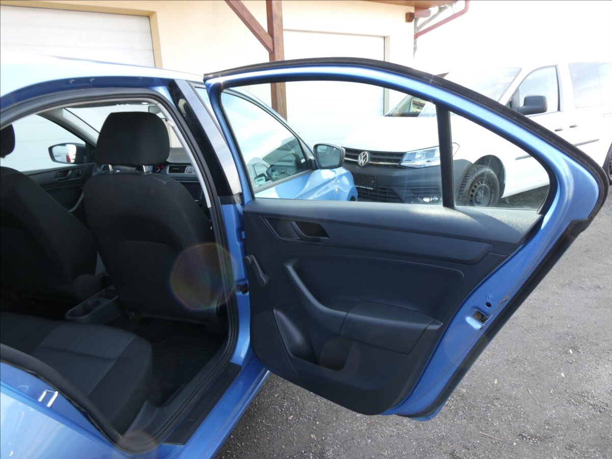 Škoda Rapid Liftback 1,2 l 63 kw