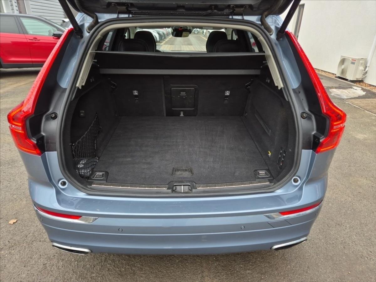 Volvo XC60 SUV 2,0 l 177 kw