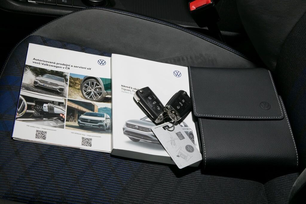 Volkswagen Tiguan SUV 2,0 l 235 kw